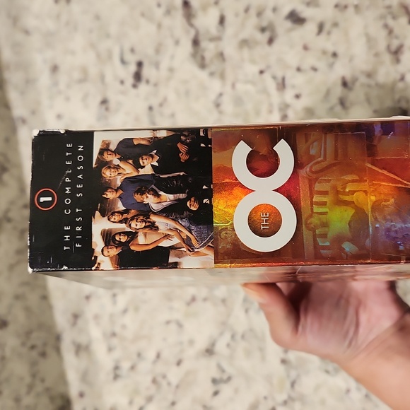 The OC Season 1 & 2 DVD Set - Picture 6 of 8